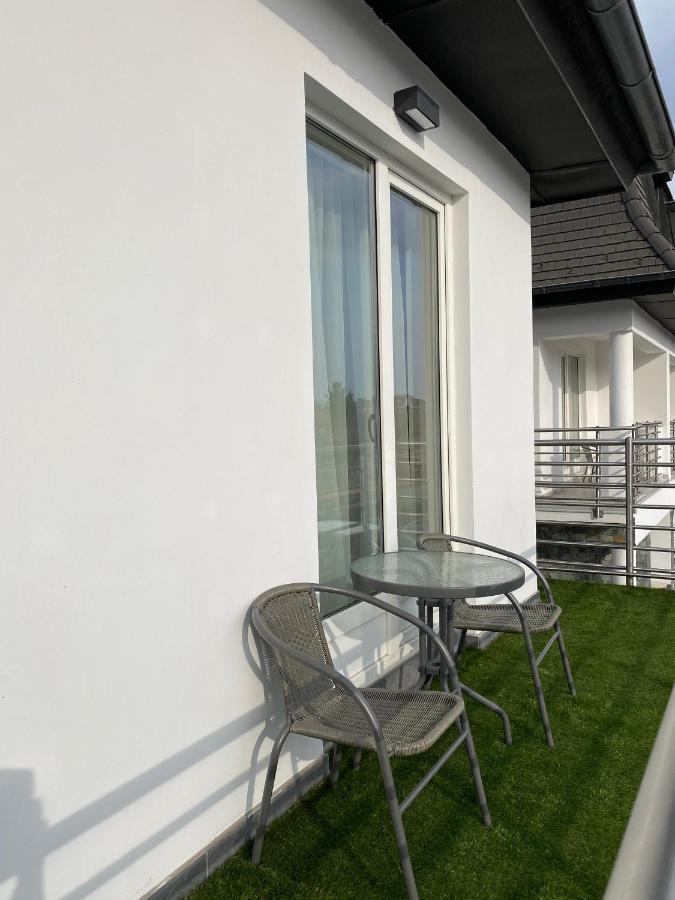 Hotel Aqua Sarvar Exterior photo