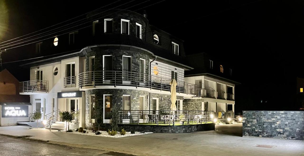 Hotel Aqua Sarvar Exterior photo